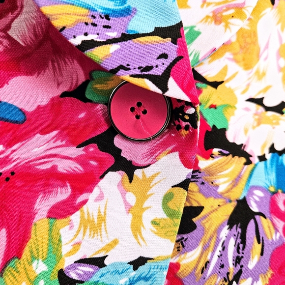 5/$30 NWT SpaceGirlz Bright Floral Stretchy Cropped Business Casual Blazer Sz M - Picture 8 of 9